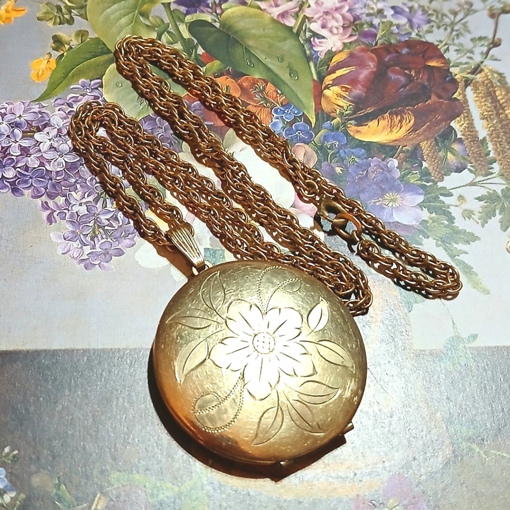 Antique WINARD 1/20th 12K GF Locket Necklace